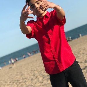 Meet your Posher, Akrum